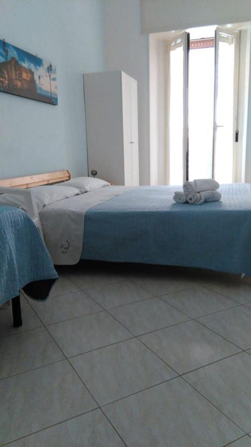 Domus Adriana Appartement Napels Buitenkant foto