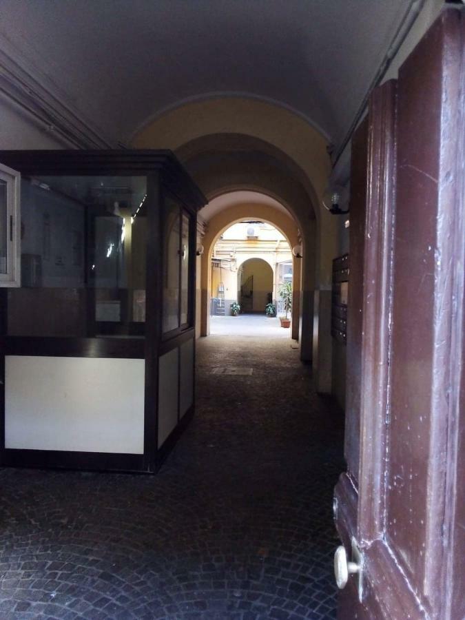 Domus Adriana Appartement Napels Buitenkant foto